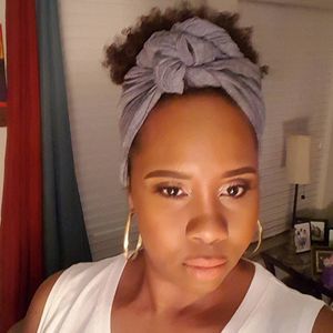 Meet your Posher, Keisha